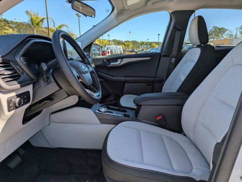 New 2026 Ford Escape Active w/ Active Premium Tech Pack image 20