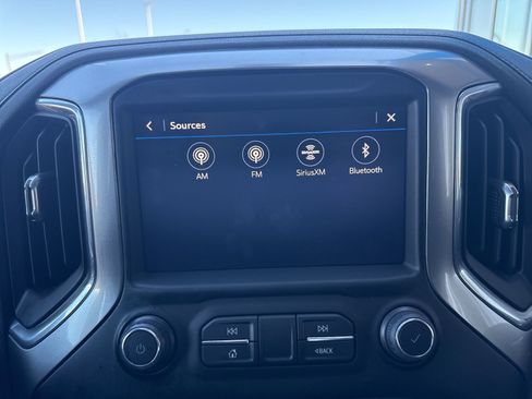 Used 2022 Chevrolet Silverado 1500 LT Trail Boss w/ Convenience Package II image 23