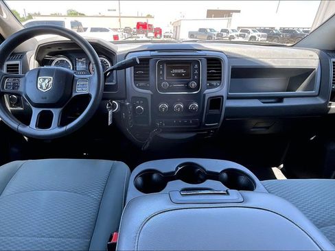 Used 2018 RAM 2500 Tradesman w/ Chrome Appearance Group AWD/4WD image 18