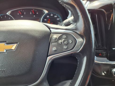 Used 2019 Chevrolet Traverse LT AWD/4WD image 14