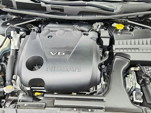 Used 2023 Nissan Maxima SV w/ Floor Mat Group image 17