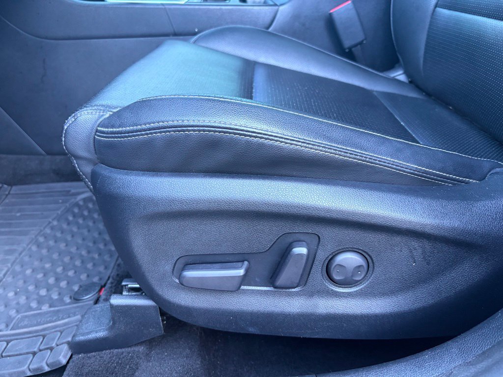 Used 2022 Kia Sportage EX AWD/4WD image 17