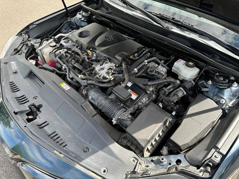 Used 2020 Toyota Camry LE w/ Carpet Mat Package FWD image 24