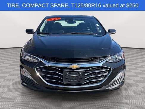 Used 2024 Chevrolet Malibu LT image 2
