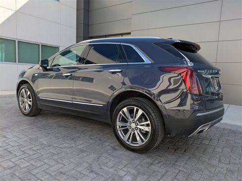 Used 2025 Cadillac XT5 Premium Luxury image 6