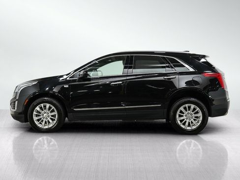 Used 2019 Cadillac XT5 AWD image 2