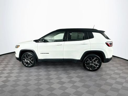 Certified 2025 Jeep Compass Limited w/ Sun & Sound Group AWD/4WD image 6