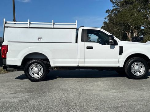Used 2022 Ford F350 XL w/ Power Equipment Group RWD image 6