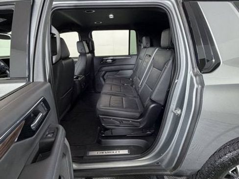 Certified 2025 Chevrolet Suburban Z71 AWD/4WD image 9