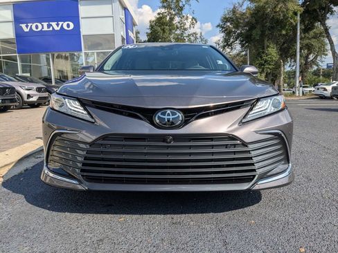 Used 2024 Toyota Camry XLE w/ Navigation Package FWD image 9