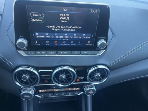 Used 2025 Nissan Sentra SV w/ All-Weather Package image 17