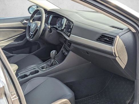 Used 2020 Volkswagen Jetta SE image 22