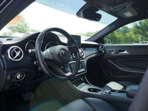 Certified 2019 Mercedes-Benz GLA 250 image 10