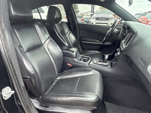Used 2021 Dodge Charger SXT w/ Leather Interior Group RWD image 24