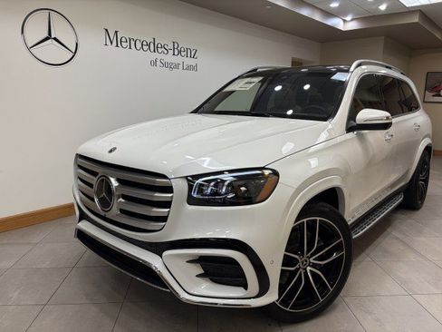 New 2026 Mercedes-Benz GLS 450 4MATIC image 1