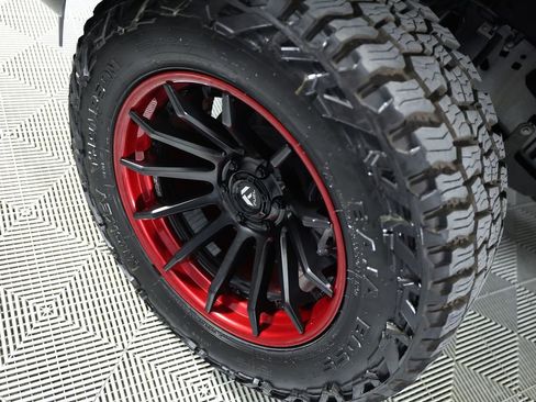 Used 2025 Ford F150 Raptor AWD/4WD image 48