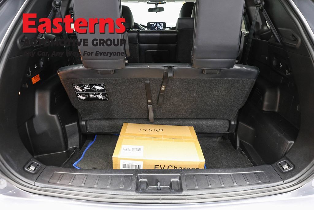 Used 2023 Mitsubishi Outlander SE AWD/4WD image 26