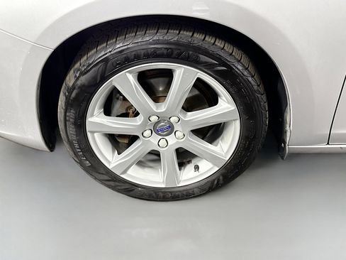 Used 2016 Volvo V60 T5 Platinum w/ Climate Package FWD image 38