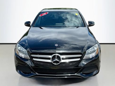 Used 2018 Mercedes-Benz C 300 4MATIC Sedan image 4