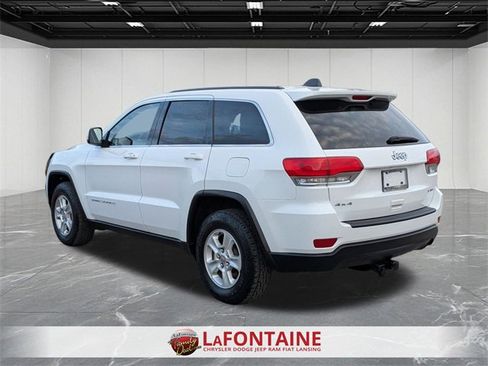 Used 2014 Jeep Grand Cherokee Laredo w/ Trailer Tow Group IV image 3