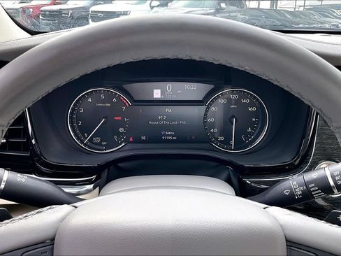 Used 2020 Cadillac XT6 Premium Luxury FWD image 28