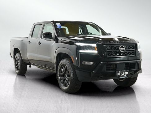 Used 2023 Nissan Frontier SV AWD/4WD image 7