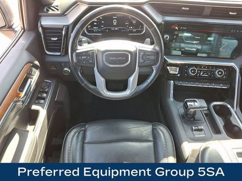 Used 2022 GMC Sierra 1500 Denali w/ Denali Reserve Package AWD/4WD image 3