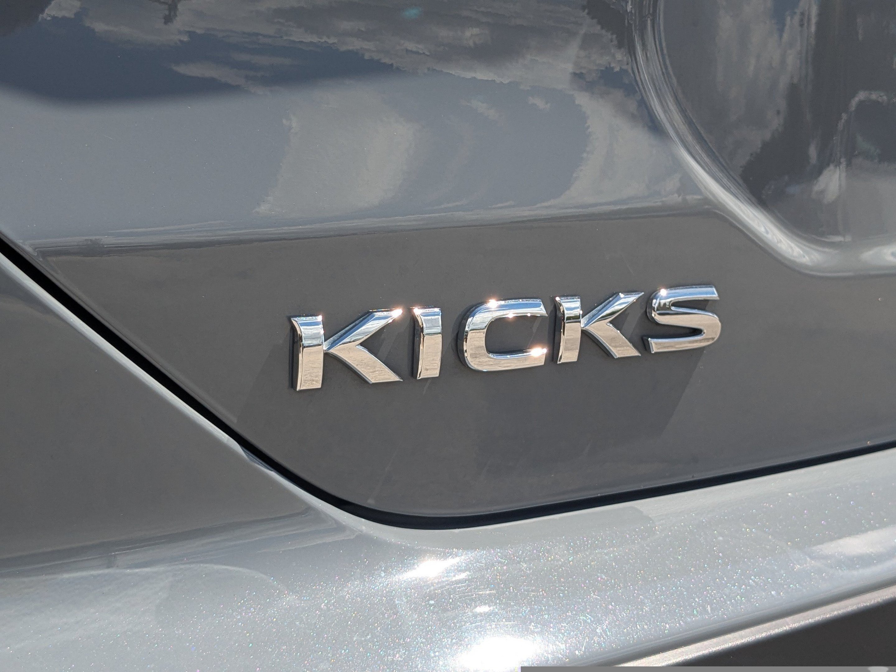 Used 2023 Nissan Kicks SV FWD image 31