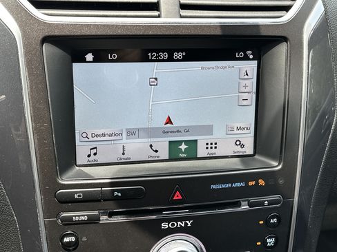 Used 2017 Ford Explorer Sport w/ Equipment Group 401A AWD/4WD image 26