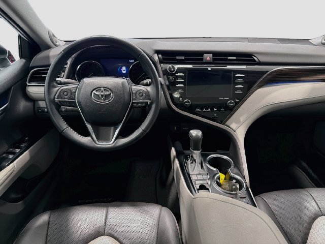 Used 2020 Toyota Camry XLE w/ Driver Assist Package FWD image 20