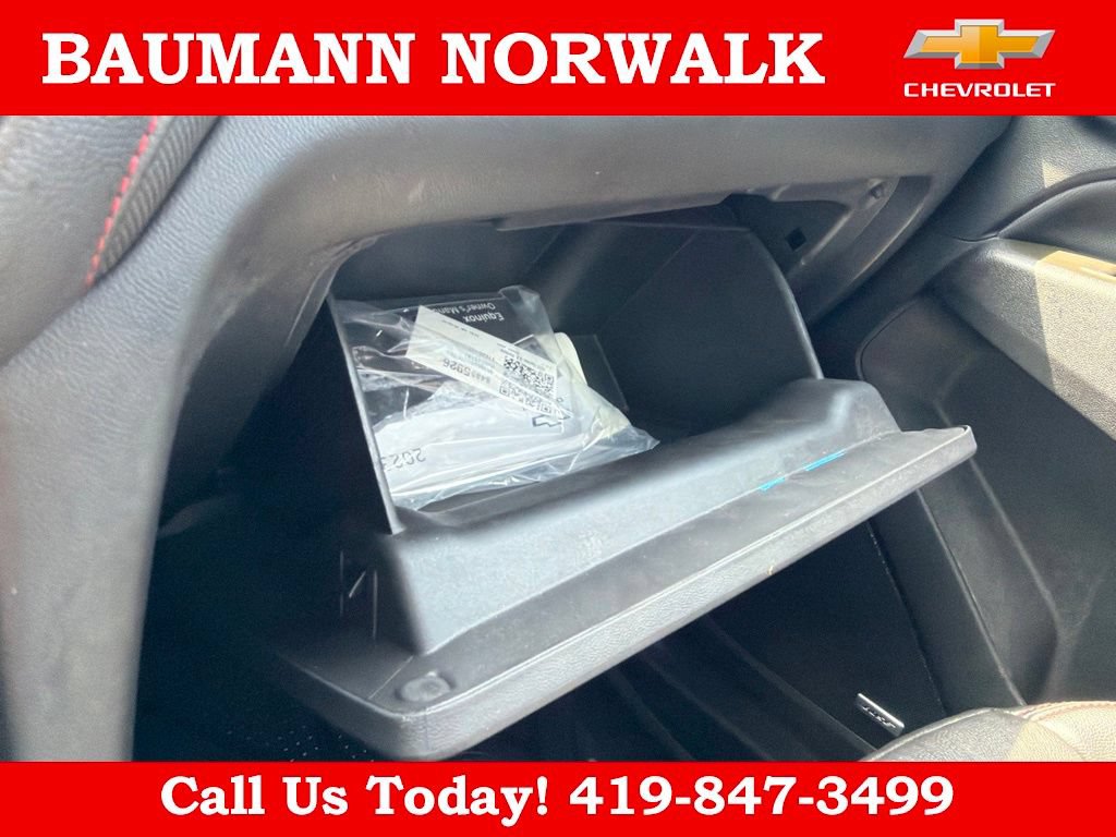 Used 2023 Chevrolet Equinox RS w/ RS Leather Package AWD/4WD image 42