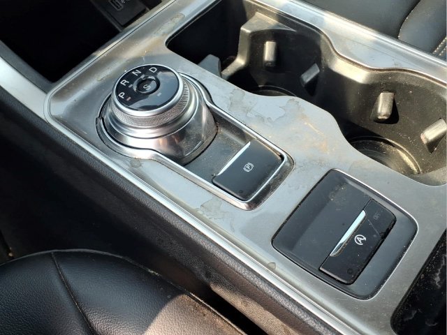 Used 2024 Ford Edge SEL AWD/4WD image 9
