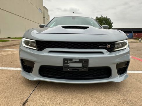 Used 2020 Dodge Charger Scat Pack RWD image 4