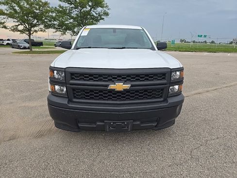 Used 2015 Chevrolet Silverado 1500 W/T RWD image 2