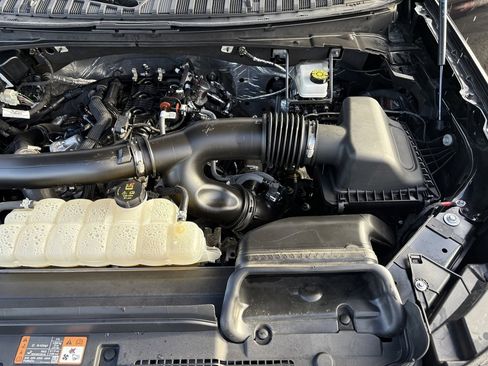 Certified 2025 Ford Expedition Max Platinum image 43