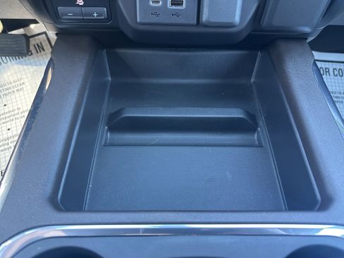 Used 2021 Chevrolet Silverado 1500 LTZ w/ Z71 Off-Road Package image 28