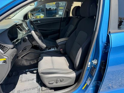 Used 2016 Hyundai Tucson SE w/ Option Group 02 FWD image 9
