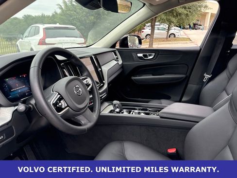 Certified 2025 Volvo XC60 B5 Plus AWD/4WD image 18
