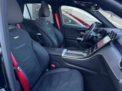 Used 2024 Mercedes-Benz GLC 43 AMG 4MATIC image 33