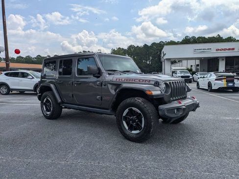 Used 2021 Jeep Wrangler Unlimited Rubicon AWD/4WD image 3
