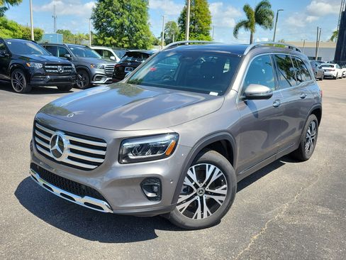 Certified 2026 Mercedes-Benz GLB 250 image 1