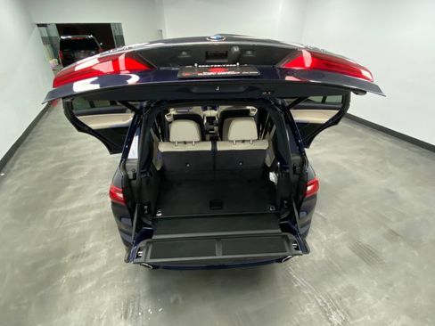 Used 2021 BMW ALPINA XB7 image 53