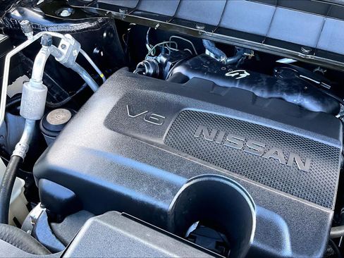 Used 2024 Nissan Pathfinder SL w/ SL Premium Package FWD image 33