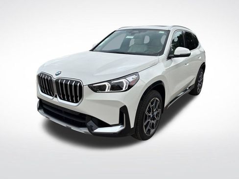 New 2026 BMW X1 xDrive28i w/ Technology Package AWD/4WD image 7