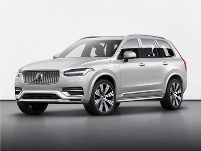 Used 2020 Volvo XC90 T6 Momentum w/ Protection Package Premier