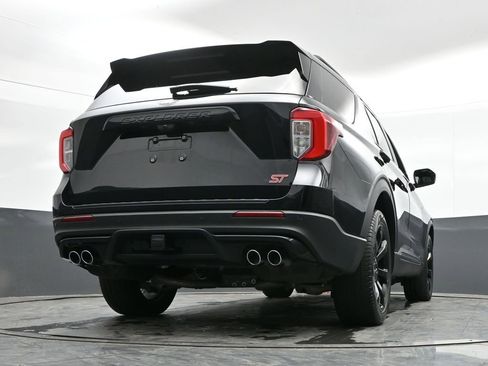 Used 2023 Ford Explorer ST w/ Equipment Group 401A AWD/4WD image 40