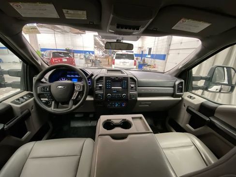 Used 2018 Ford F350 XL w/ Power Equipment Group AWD/4WD image 27