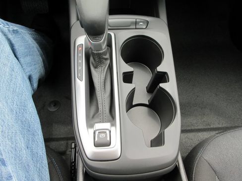 New 2026 Chevrolet Trax LS w/ LS Convenience Package FWD image 26