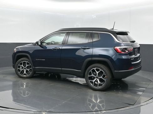 New 2026 Jeep Compass Limited image 5