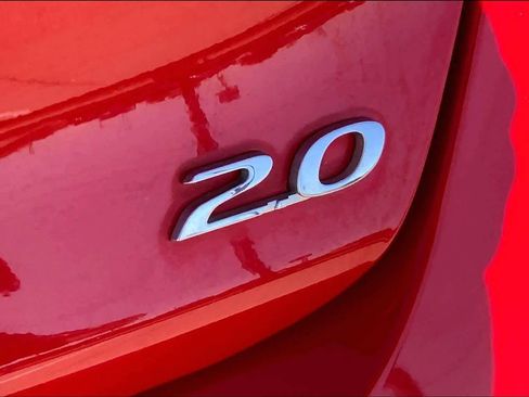 Used 2019 Hyundai Veloster 2.0 image 8